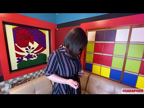 ❤️ Cutis Iaponica cum magnis tits masturbates cum sex nugis et gaudens habet. Loquitur in colloquio de experientia stupri eius. Ingens tits et hirsutus pussy cum voce magna. Osakaporn Sex video at porn la.loanworld.top